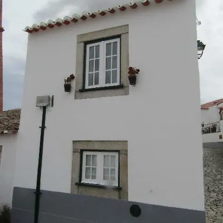 בית נופש Casa Do Forno אלמיידה